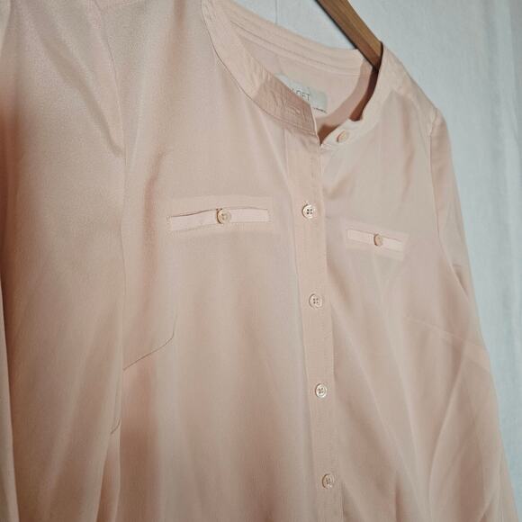 Ann Taylor Loft Light Blush Pink Button Up Blouse - Picture 2 of 8